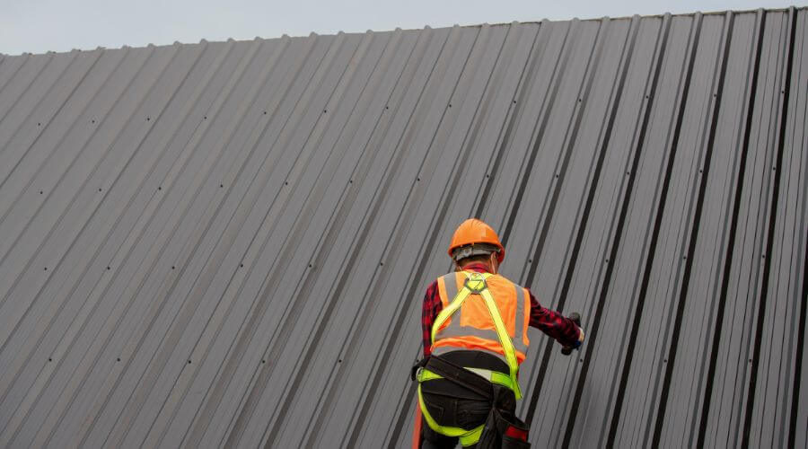 Professional gutter cleaning in Hoonah, AK